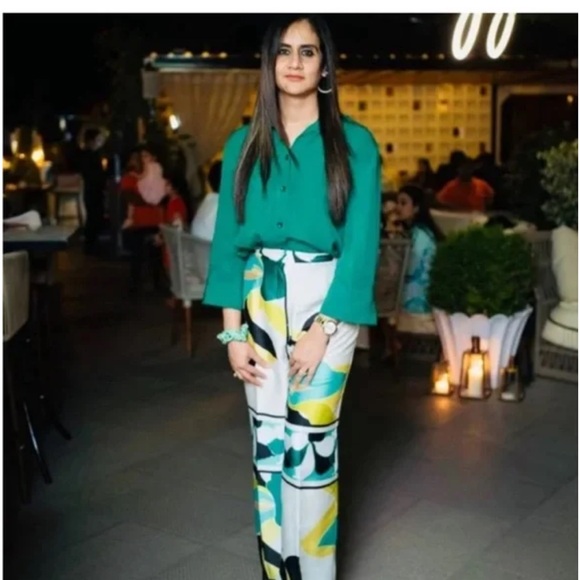 A287 NWT BLOGGER FAVE ZARA SATIN EFFECT PRINT PLAZZO PANTS - Picture 8 of 8